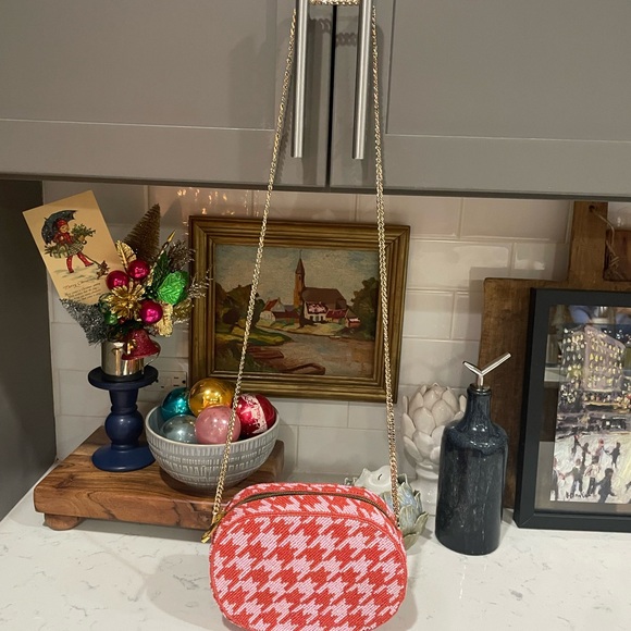 David Jeffery Red and Pink Houndstooth  Beaded Bag Purse - Picture 3 of 4